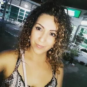 Meet your Posher, Ana marina